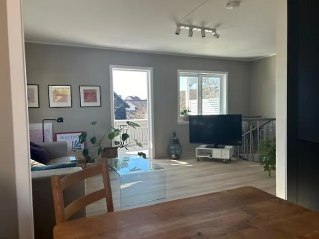 Bright And * Stavanger